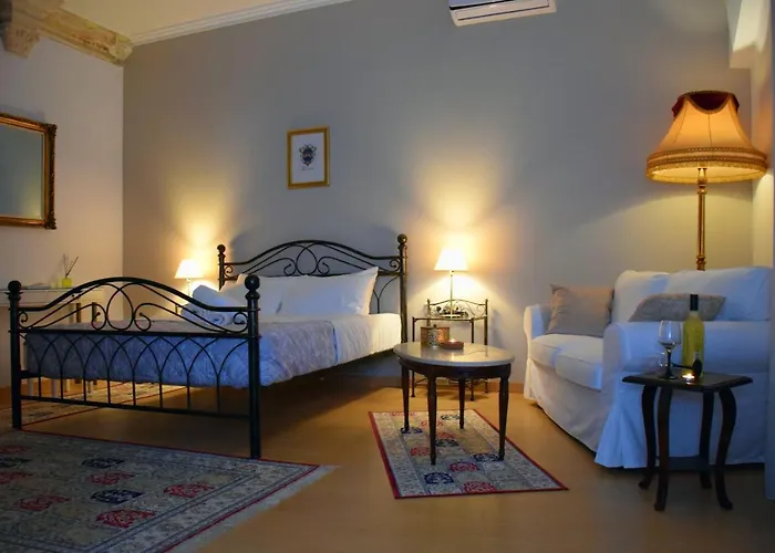 Chania 1548 Old Town Chania (Crete)